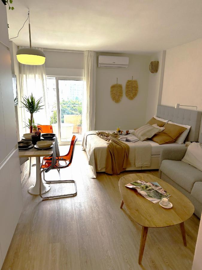 Minerva Estudio Suite White Jasmine, Beach And Pool Benalmádena Exterior foto
